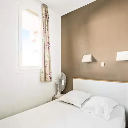 Selection 2 Bedrooms 7 People Apartament